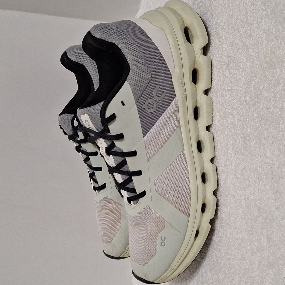 On Cloudrunner Frost Aloe Running Shoes 46.99019 Women's Size 9.5